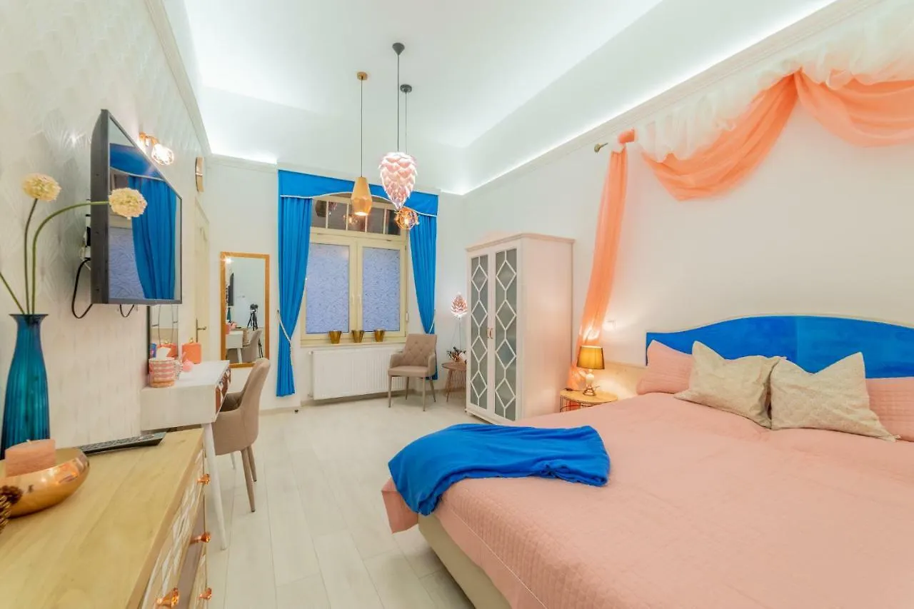 Urban Nest Synagouge Budapest Apartment